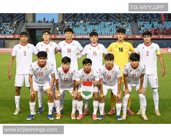 国少逆转塔吉克斯坦U16杨宸硕精彩破门助球队取胜 国少逆转塔吉克斯坦U16杨宸硕精彩破门助球队取胜